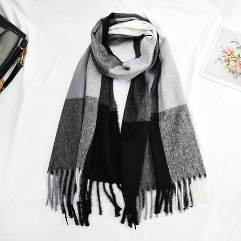 SF1318-BLACK-Ladies color block large plaid scarf