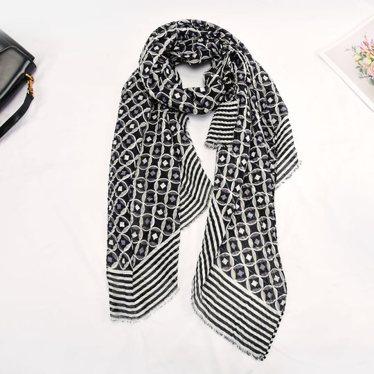 SF1327-BLACK-  Ladies Fashion Crumpled Gold Silk Circle Pattern Scarf