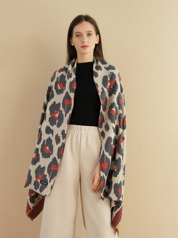 SF1335-PLR Soft Cashmere Scarf With Border Lepord Printed