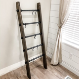 Williston Farmhouse Industrial Leaning Ladder